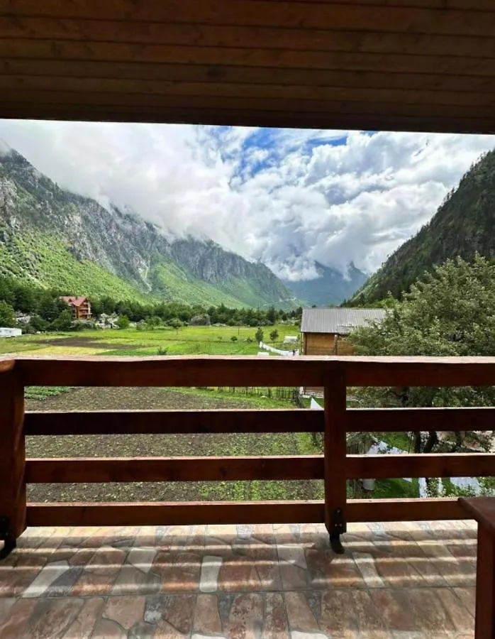 Residence: Quku I Valbones 0*, Valbone