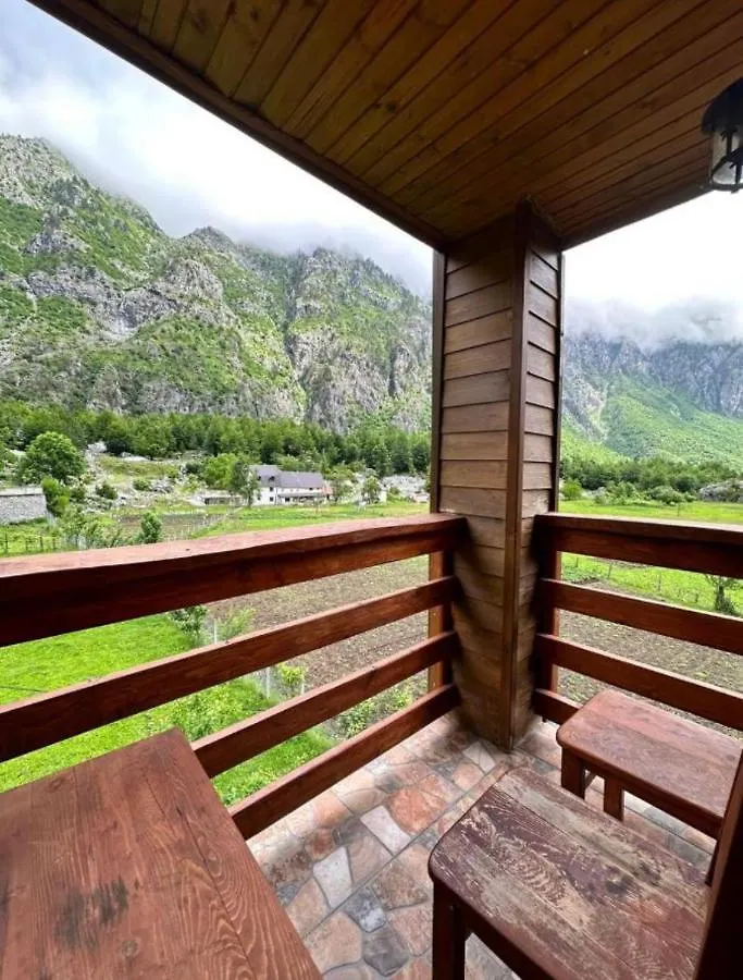 Affittacamere Residence: Quku I Valbones Albania