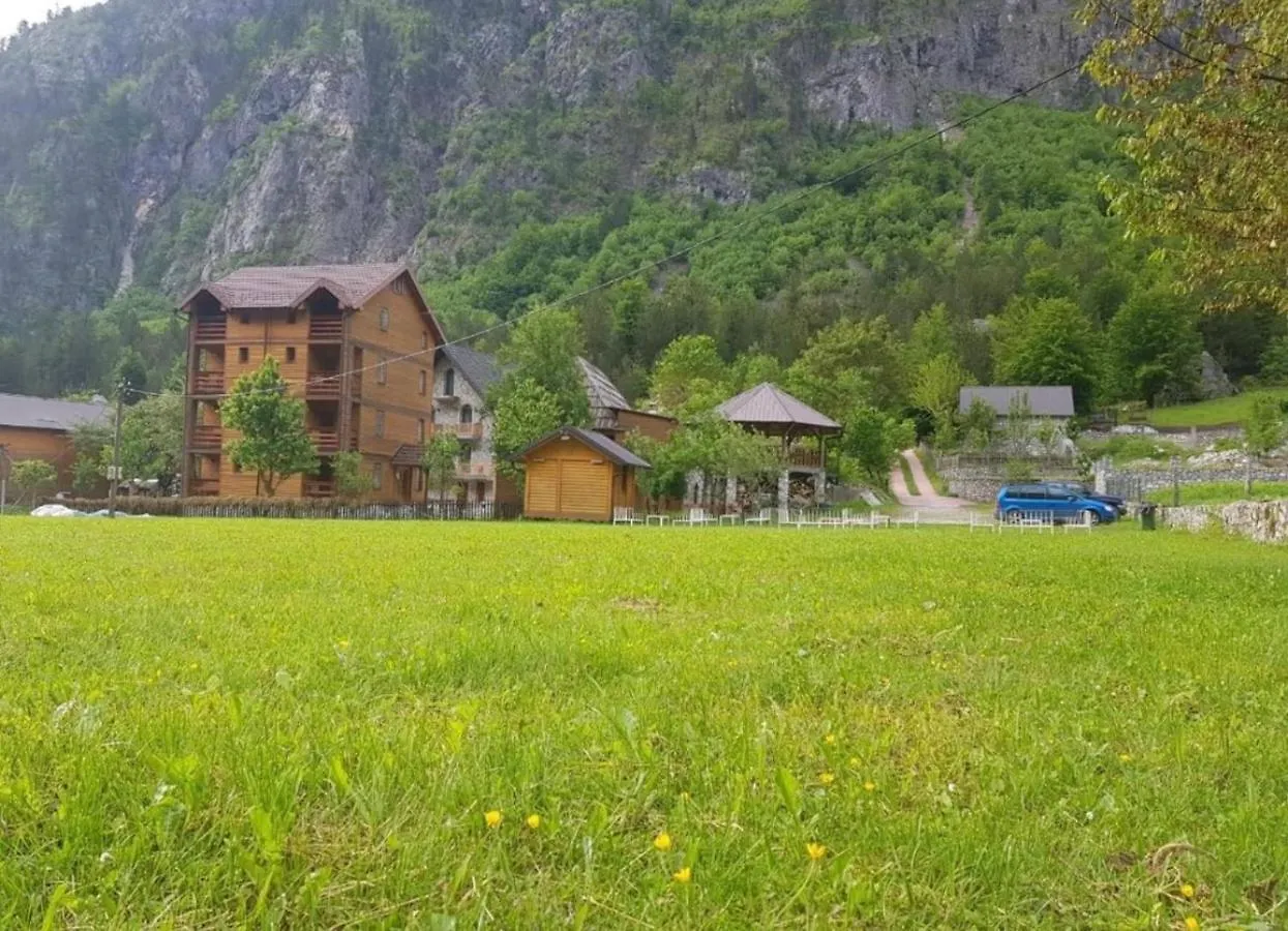 Residence: Quku I Valbones Affittacamere Valbona