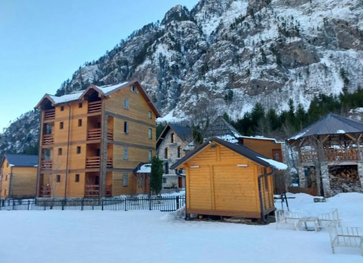 Residence: Quku I Valbones 0*, Valbone
